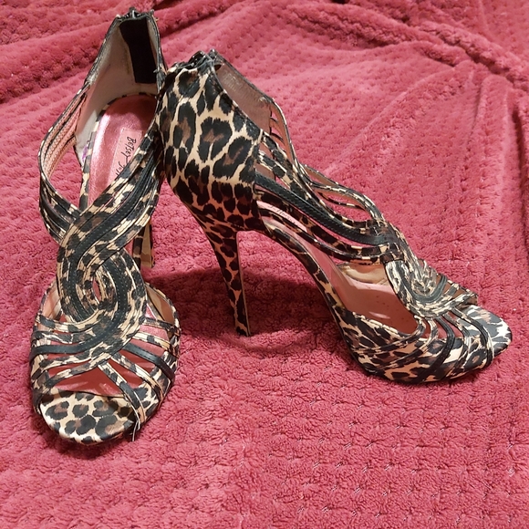 Betsey Johnson Stilettos - Picture 1 of 5